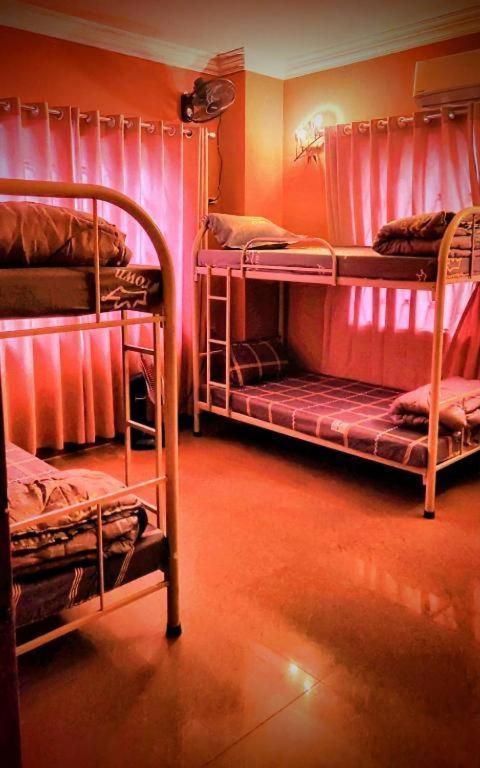 Island View Hostel Sihanoukville Bagian luar foto