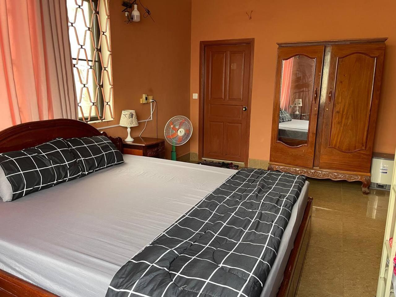 Island View Hostel Sihanoukville Bagian luar foto