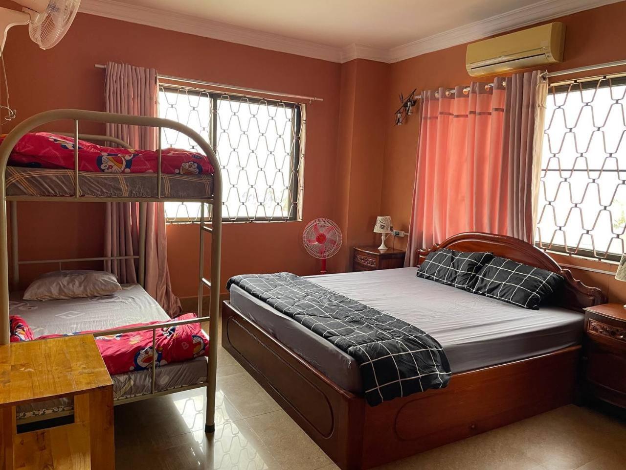 Island View Hostel Sihanoukville Bagian luar foto